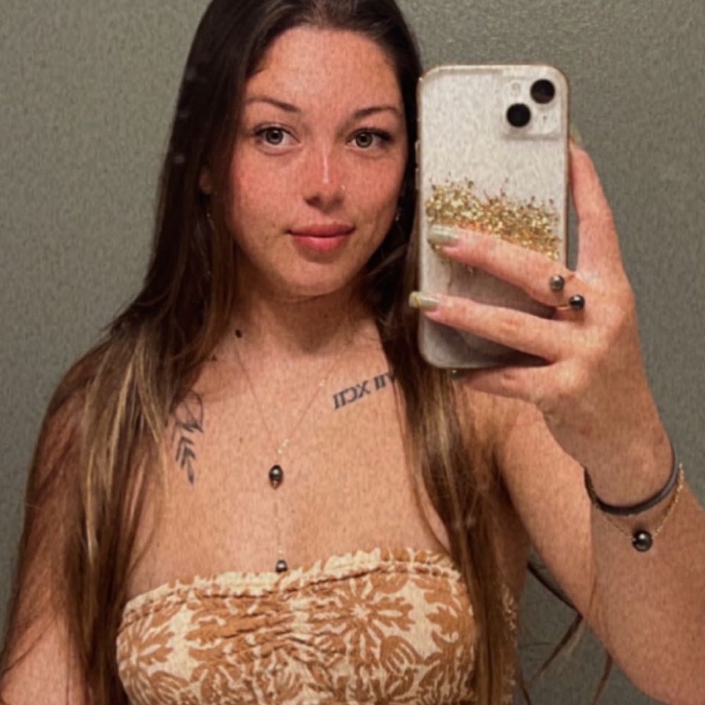 Meet your Posher, Jodi lyn